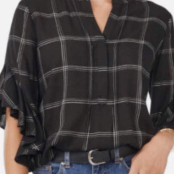 Vince Camuto Tops - Vince camuto top size 100% rayon ruffle sleeves